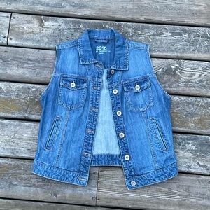 2016 by Parasuco Denim Jean Vest